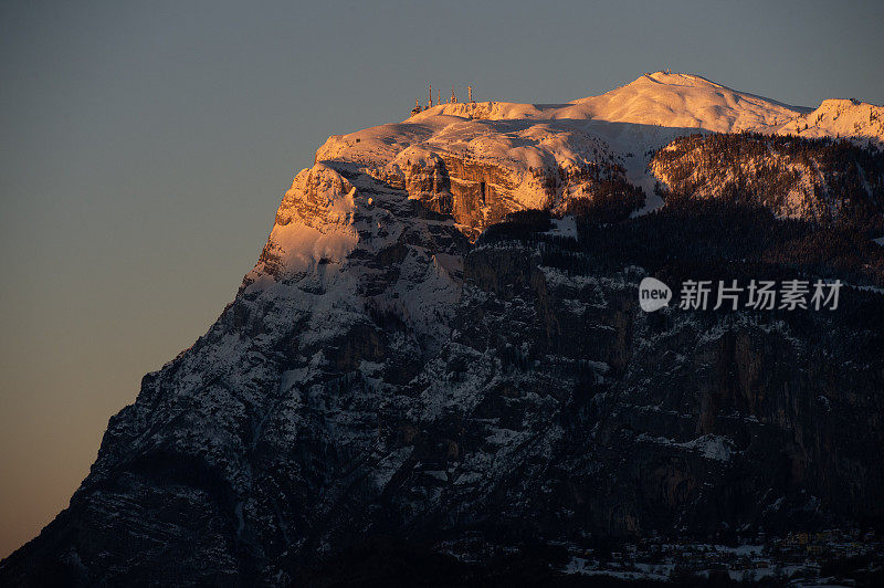 帕加内拉山， 特伦蒂诺